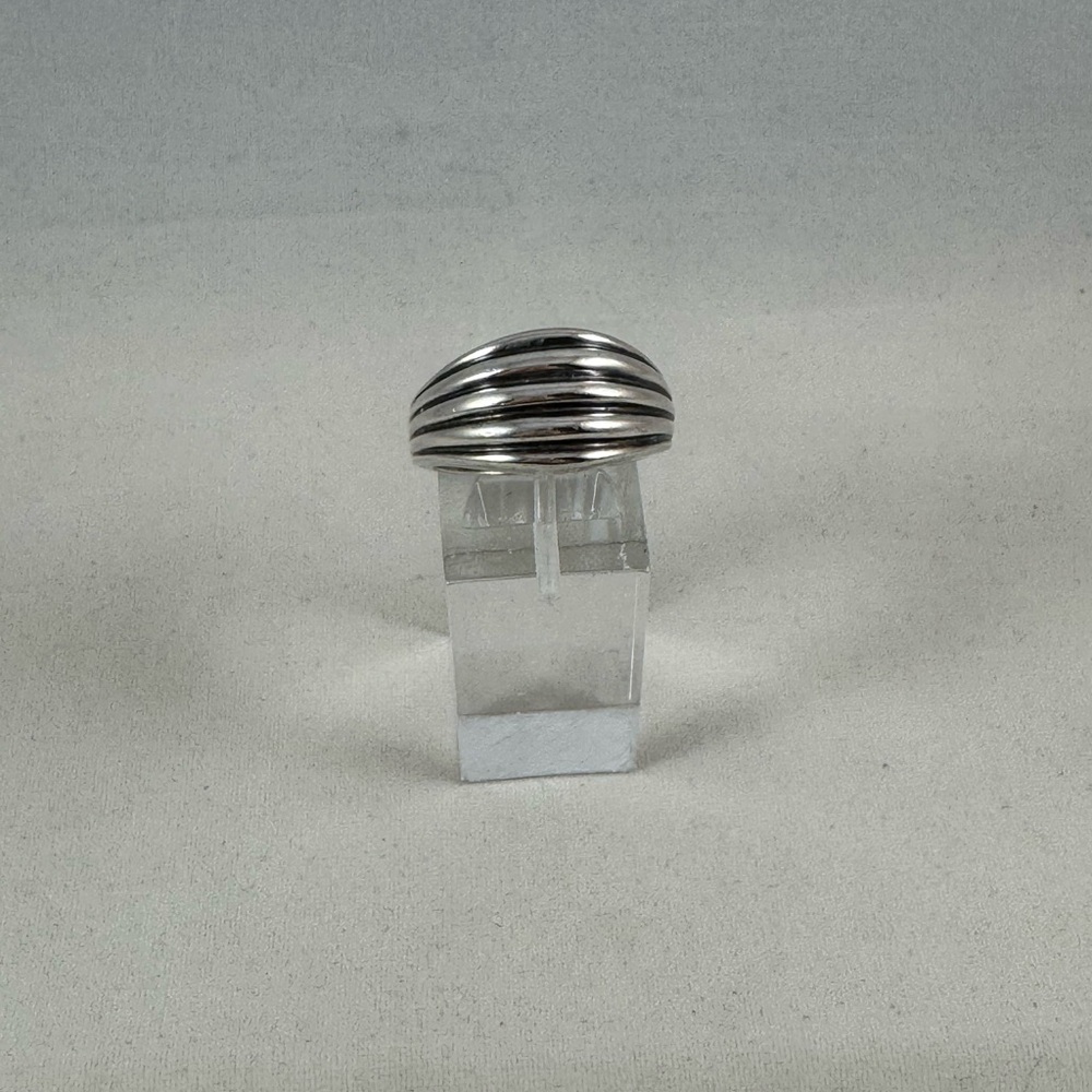 Silver croissant style ring